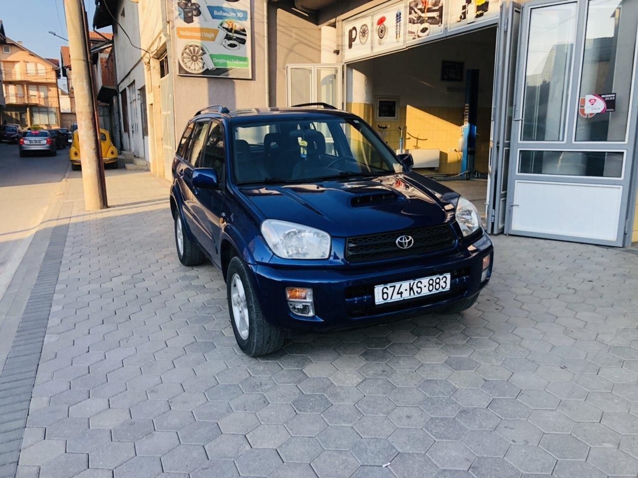 Toyota-RAV-4