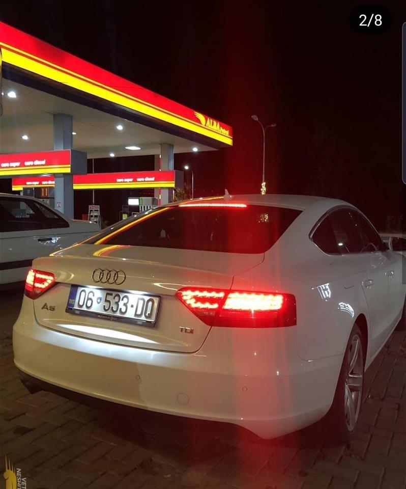 Audi-a5--2011