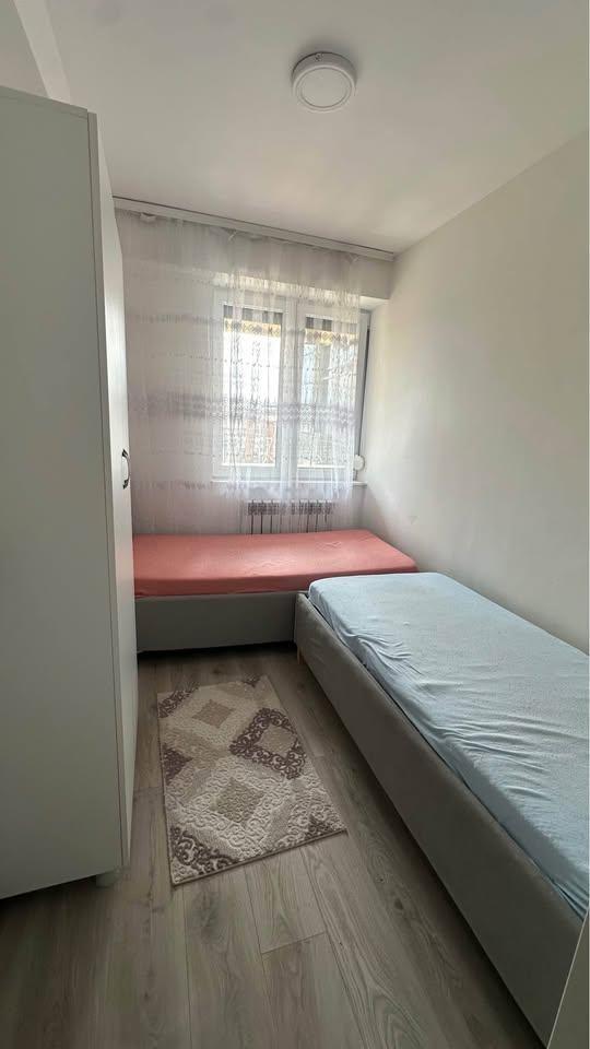 BANESË-ME-QIRA-2+1-NË-LAKRISHTË