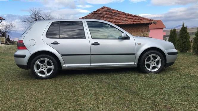 Shitet Golf 4