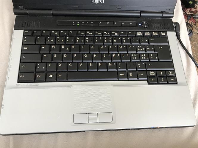 Laptop Fujitsu