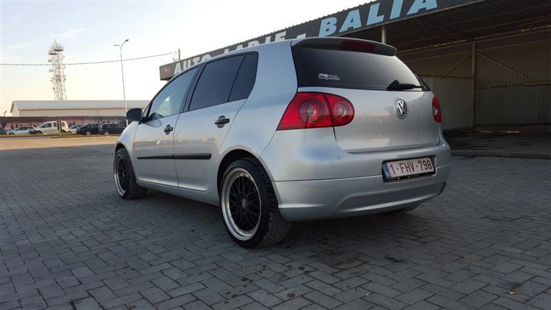Golf-V-1-9