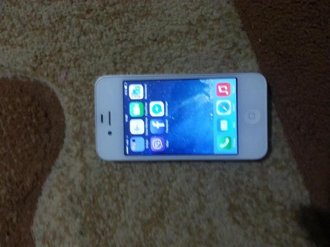 iPhone 4
