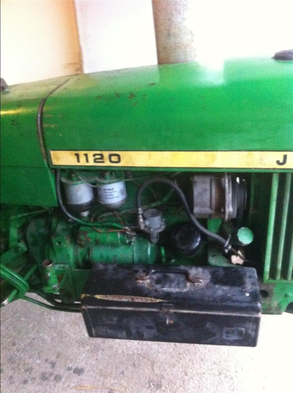 JOHN-DEERE