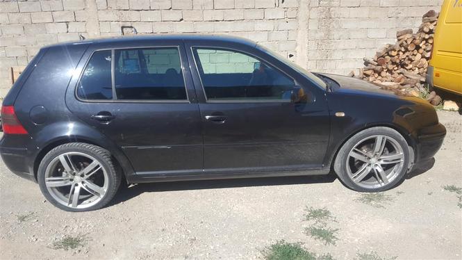 Golf 4