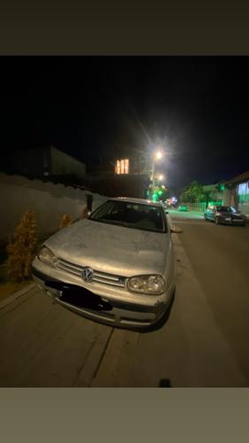 Golf 4