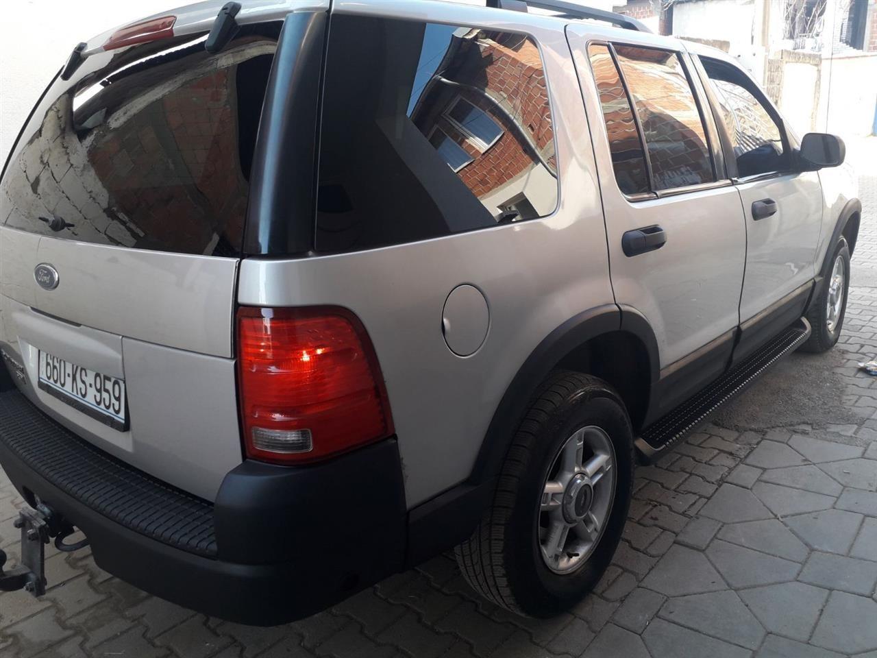 Ford-explorer