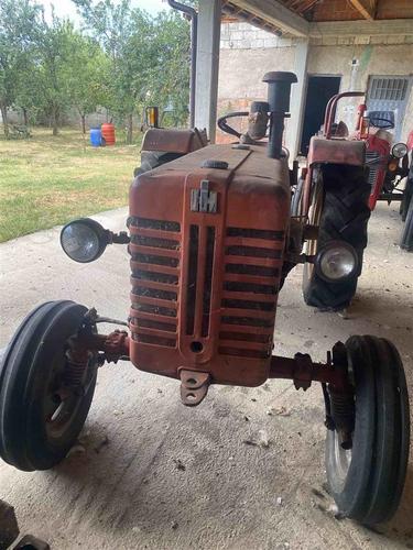 TRAKTOR.