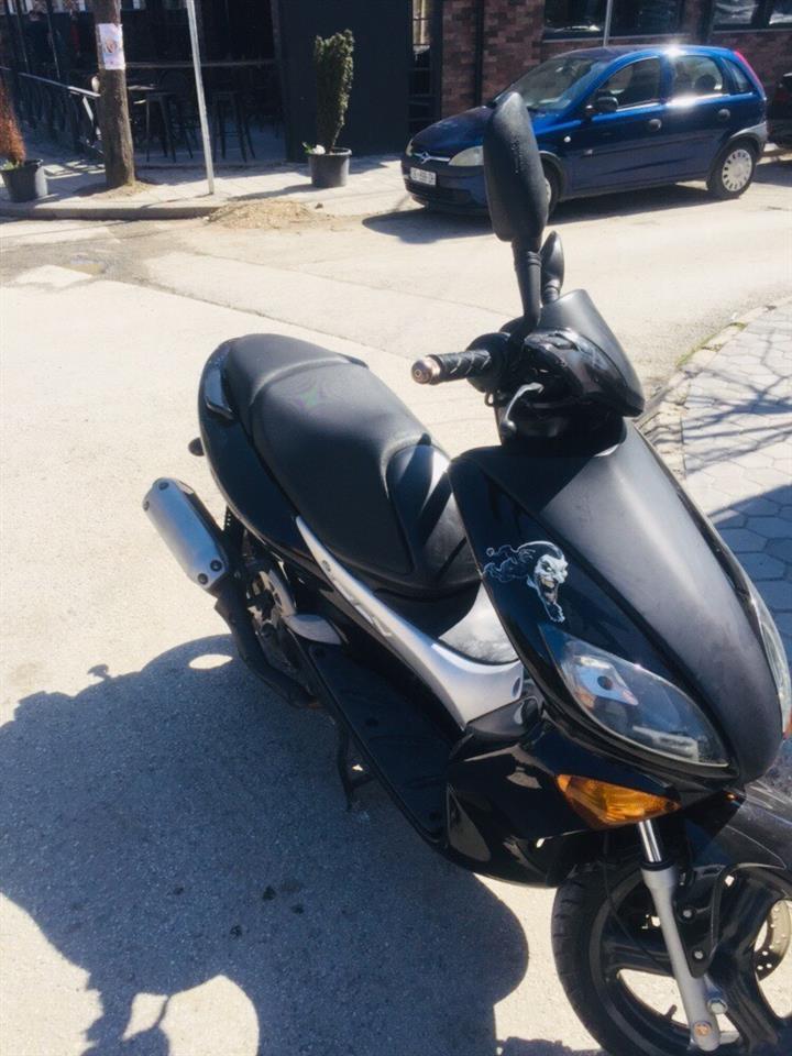 yamaha-maxster