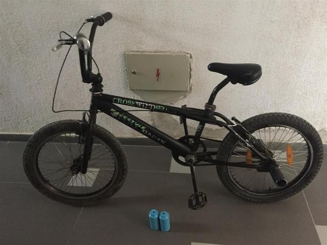 Shes BMX