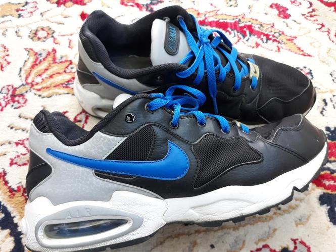 Nike Air MAX 