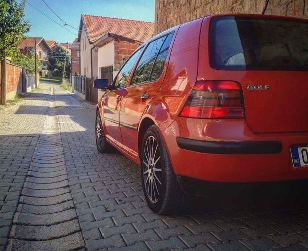 Golf 4