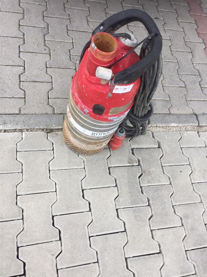 Pumpa