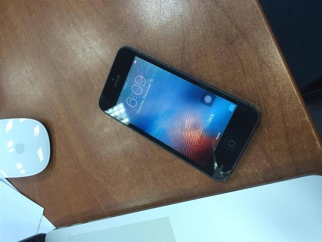 Shes iPhone 5 Full Unlock
