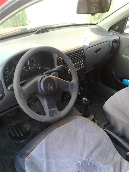 VW-Caddy--99