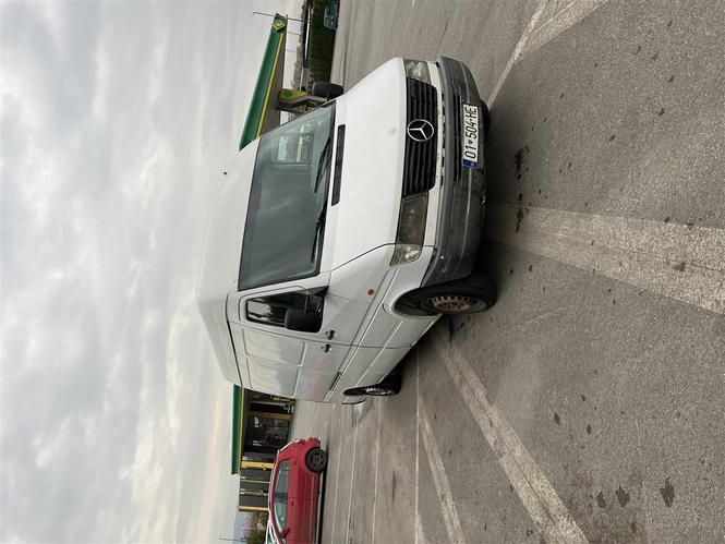 sprinter 208