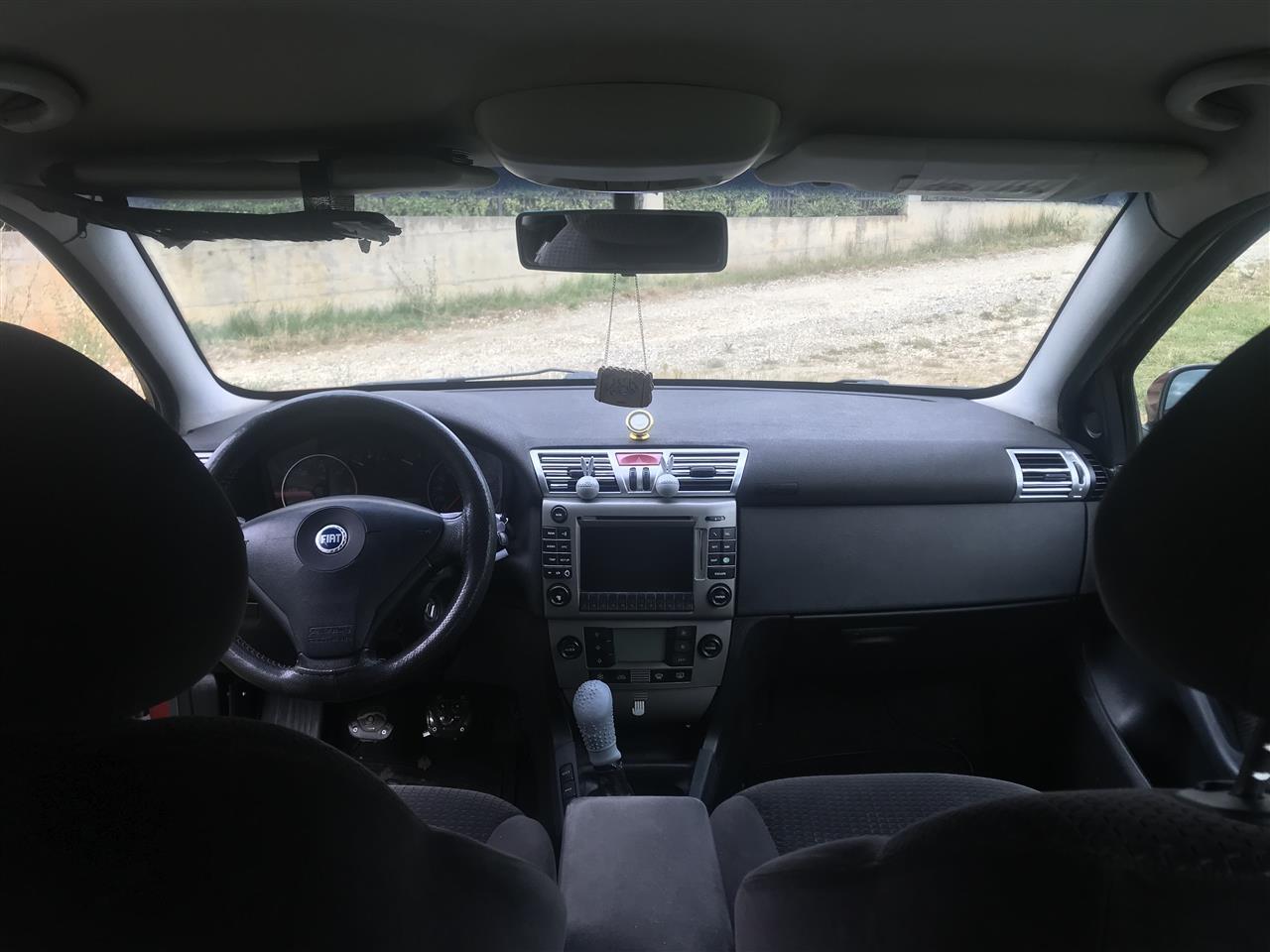 Aaaa