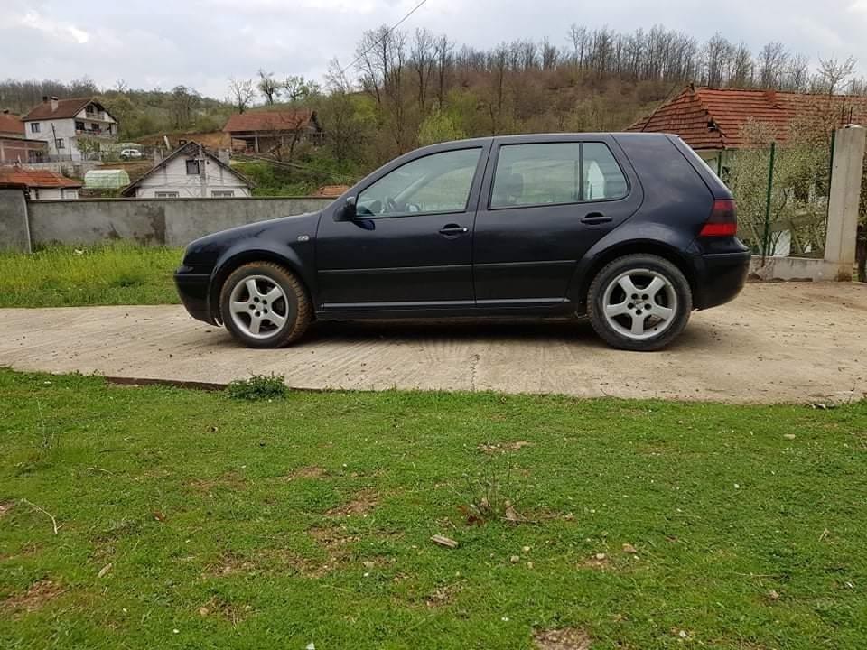 Golf-4-1-9-td-i--2000
