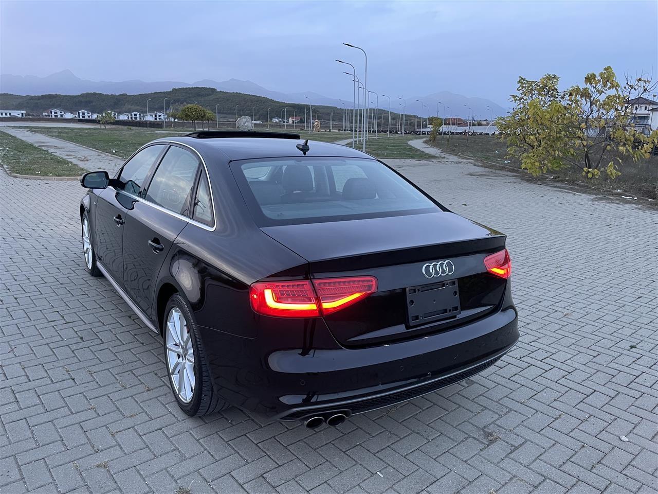 Audi-A4