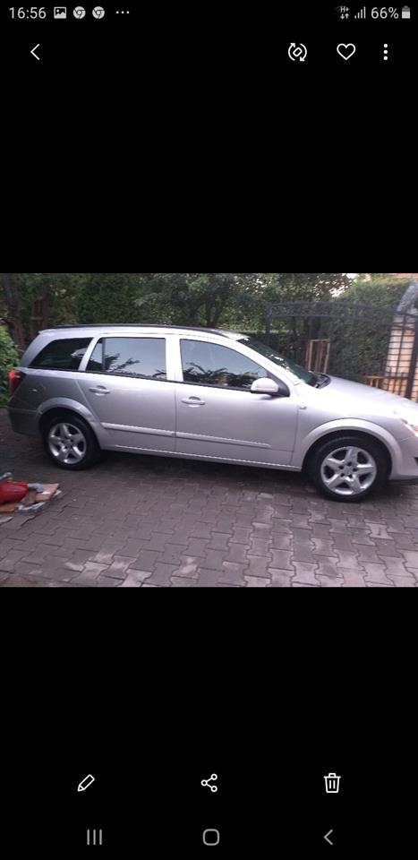 opell-astra