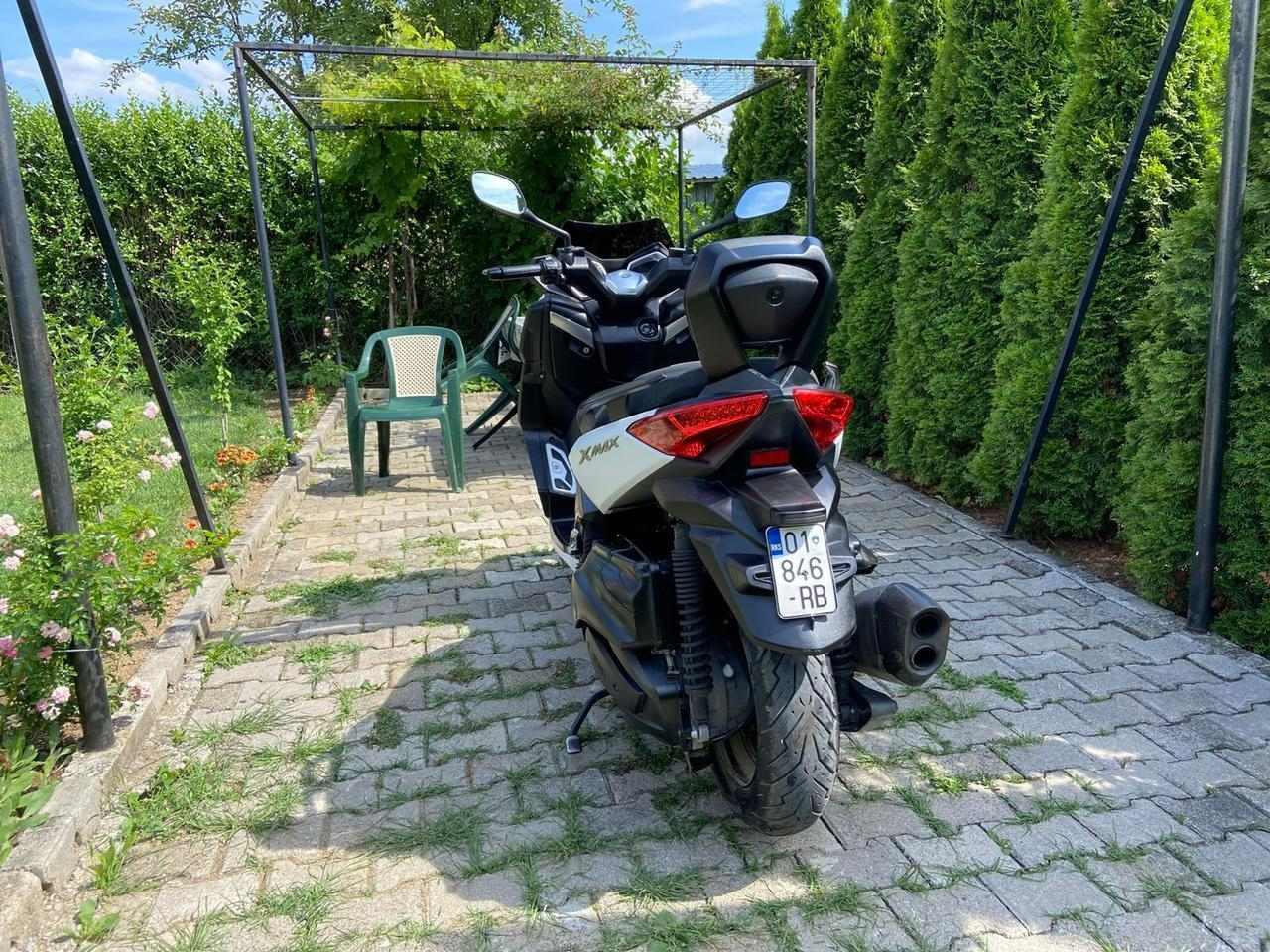 Yamaha-X-max