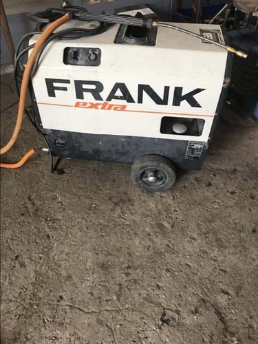 Auto Larje 