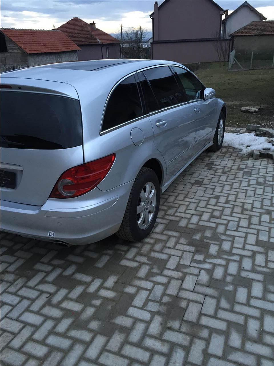 Mercedes-ER-350-