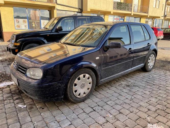 Golf 4