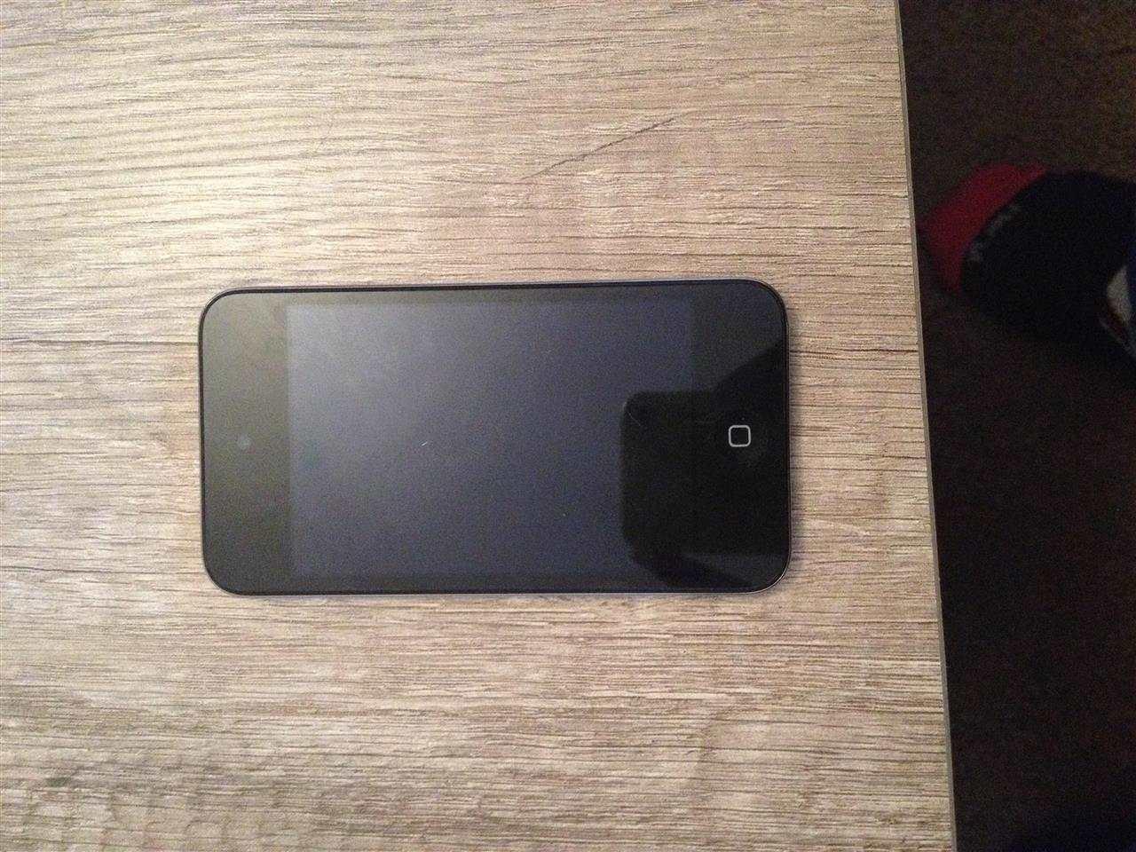 Ipod-4--Apple-