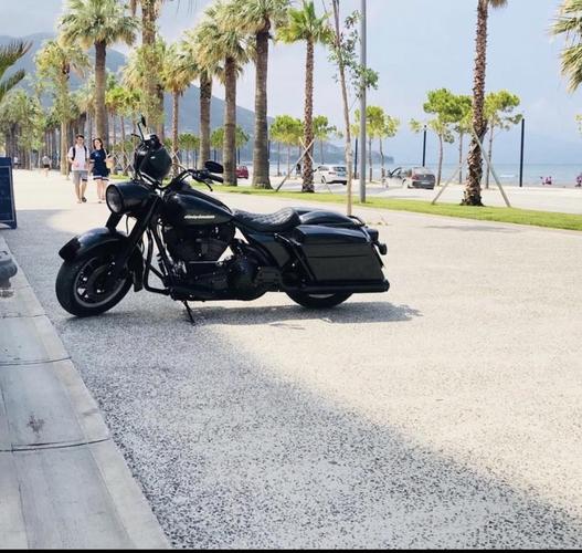 Shes Harley Davidson