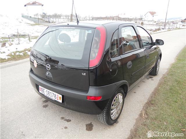 Opel-corsa-1-2-benzin--03-