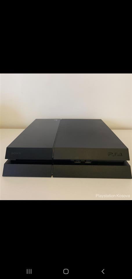 PS4-