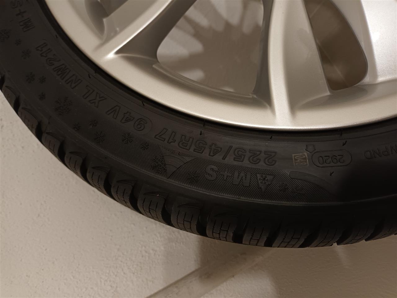 Fellne-Audi-A3--2013