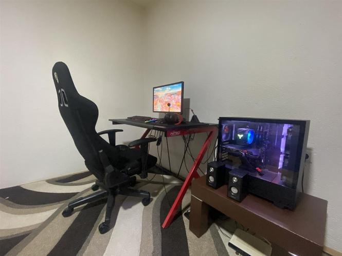 High-end Gaming Setup
