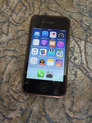 iPhone  4 