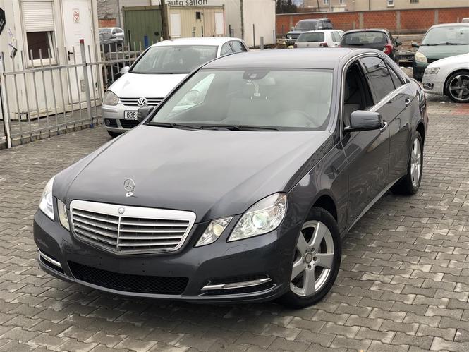 Mercedes E 