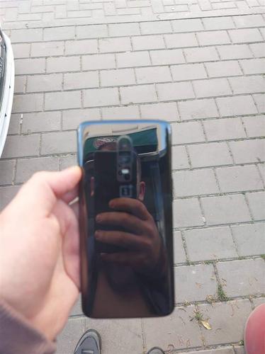 OnePlus 6T