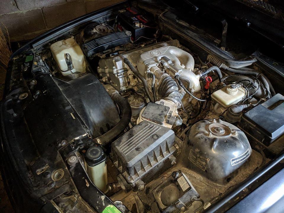 BMW-E36-1-8is-