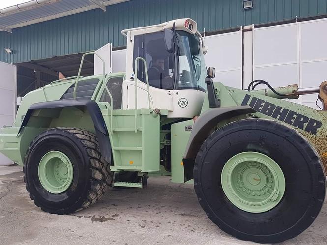 LIEBHER 576 2Plus2 - 5m3  