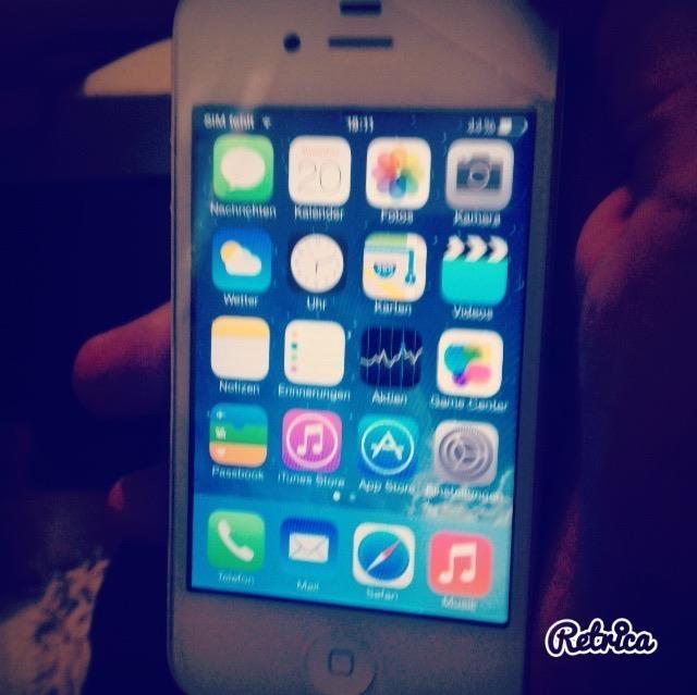 iPhone-4