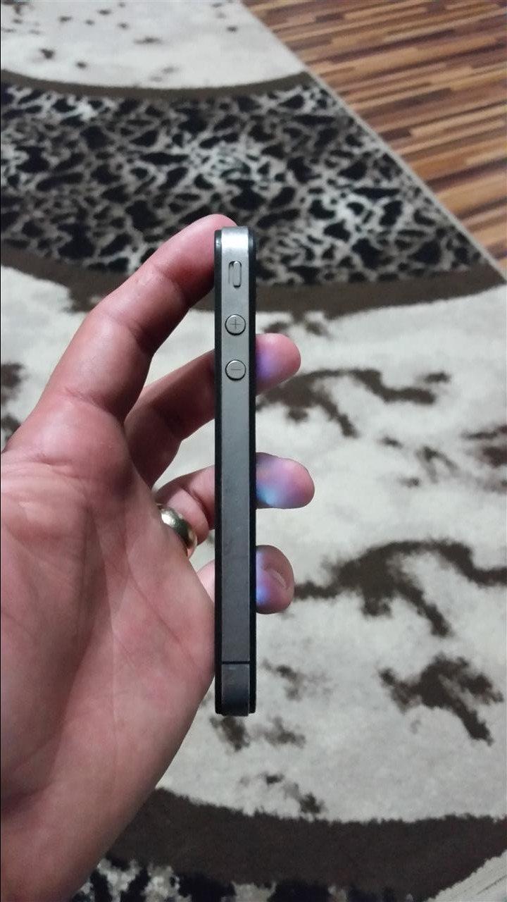 iPhone-4