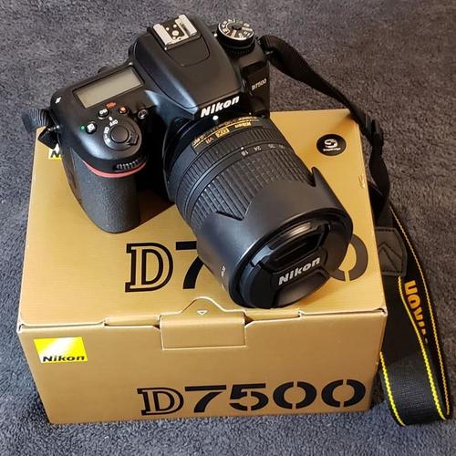 Nikon D7500