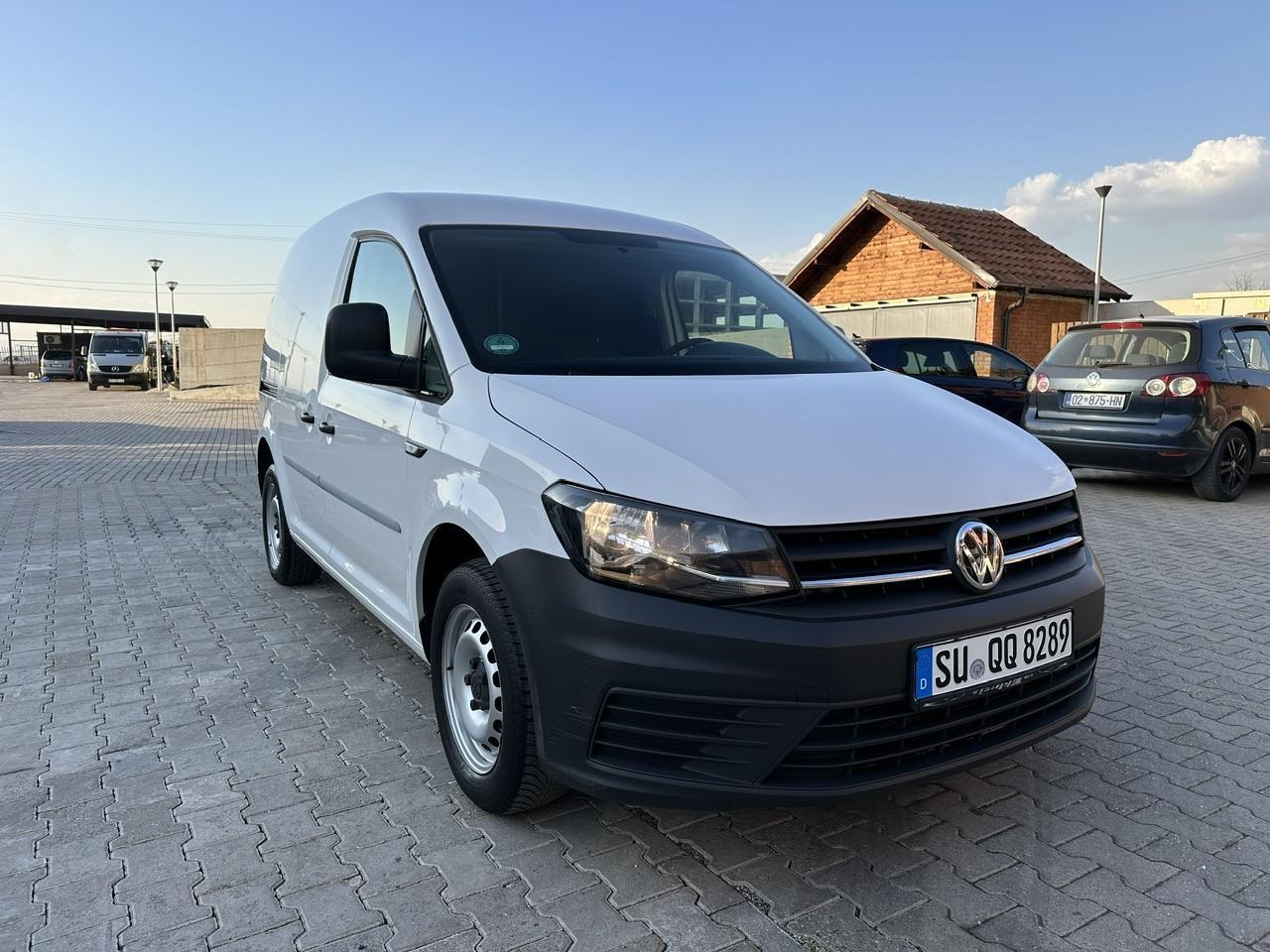 Caddy-2-0-TDI-2017-klima--