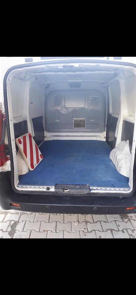 Shitet-citroeni-jumpy