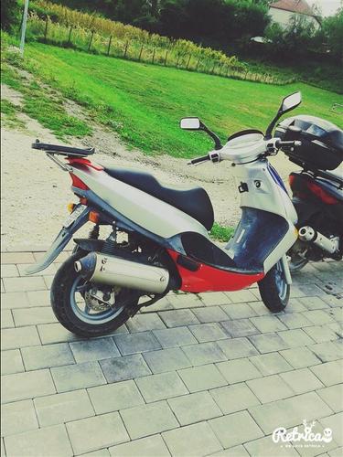 aprillia 