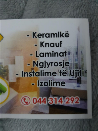 Mjeshter i ujit dhe kermaikes 