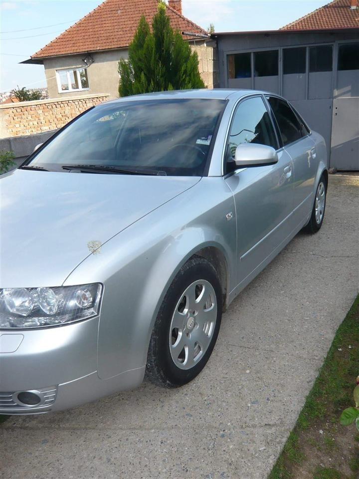 Audi-A4