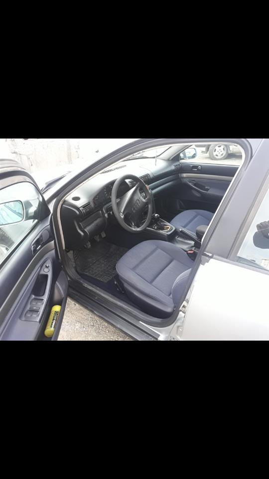 Audi-A4