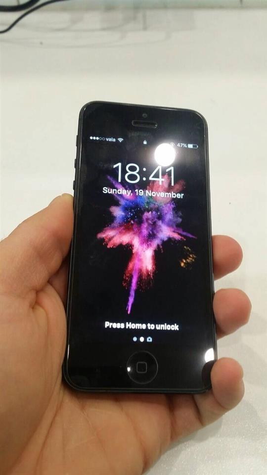 Shitet-IPHONE-5-----