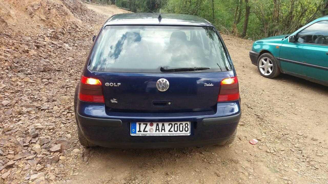 Shes-golf-4